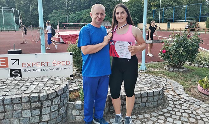 Đurđina Čobanov bronzérmes